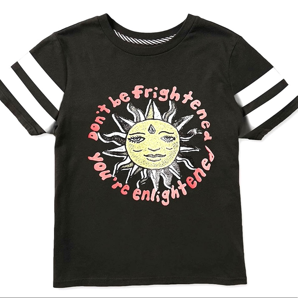 Volcom Girls 10 Shirt & Shorts set